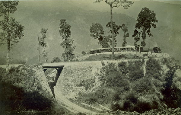 The loop at ''Agony Point'' at Tindharia on the Darjeeling Himalayan Railway, 1880s (albumen print)  from English Photographer