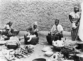 Washing, Senegal, c.1900 (b/w photo) 