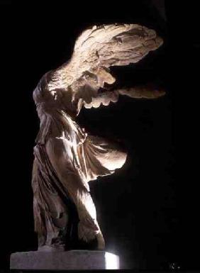 Side view of the Victory of Samothrace
