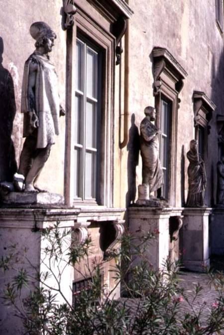 View of the garden detail of antique statues surrounding the piazza from Anonymous painter