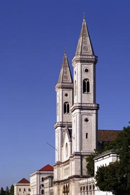 Ludwigskirche in München from Claus Lenski