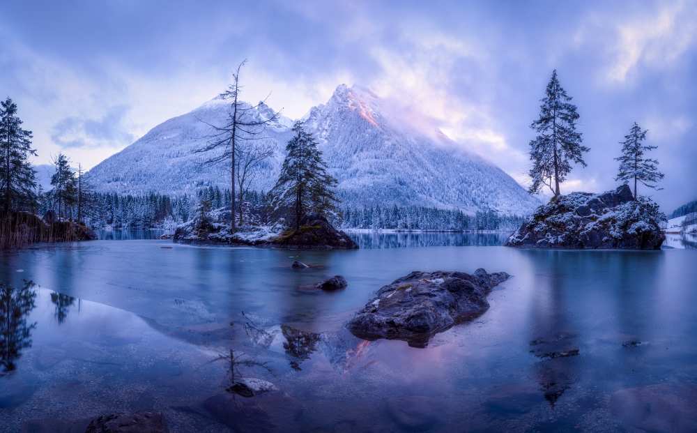 The Frozen Mountain from Daniel F.