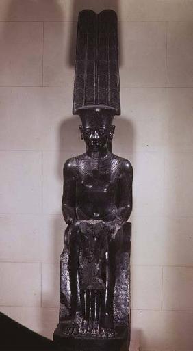 Statue of the God Amun protecting Tutankhamun, New Kingdom