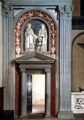 View of the interior showing one set of bronze doors decorated with figures of the Apostles and Mart