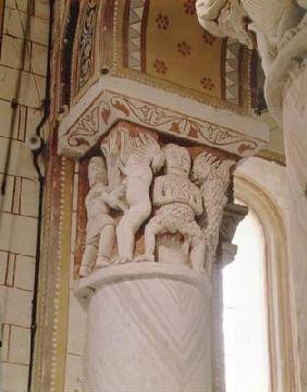 Monstrous figures, column capital (stone)