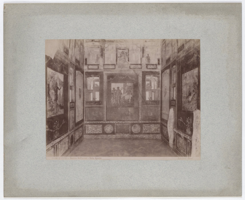 Pompeii: Domus Vettiorum, Painted Room, No. 11197 from Giacomo Brogi