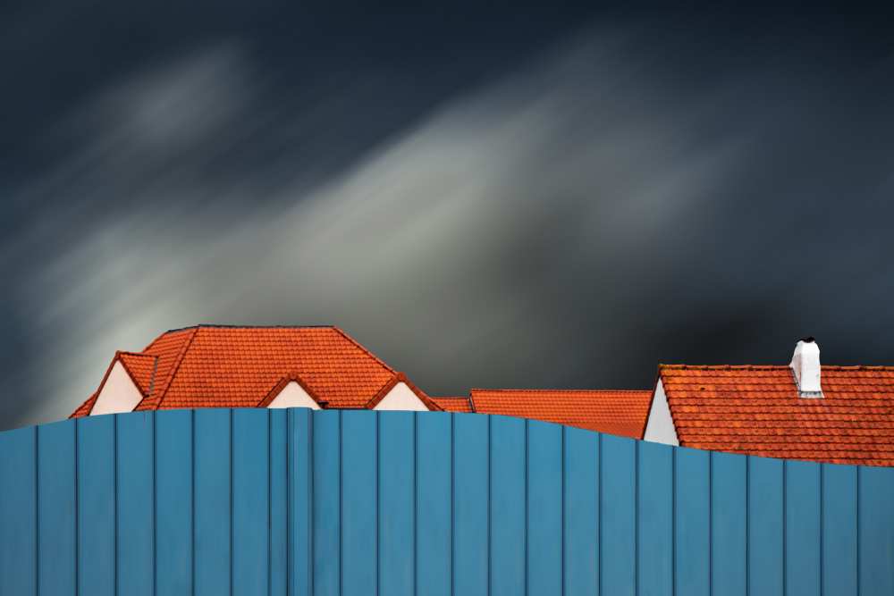 Living behind the fence from Gilbert Claes