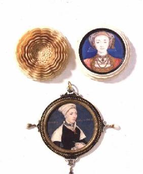 Anne of Cleves (top), 1539 and Mrs Pemberton (bottom)