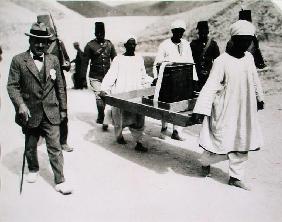 Removal of the gilt shrine from the Tomb of Tutankhamun, Valley of the Kings (gelatin silver print) 