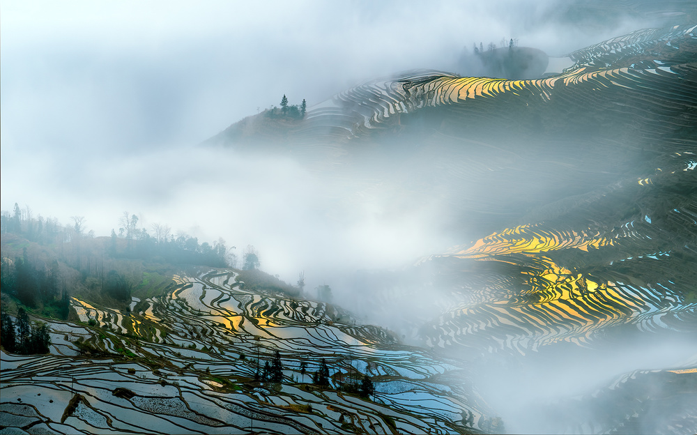 Yuan Yang rice terraces from Hua Zhu
