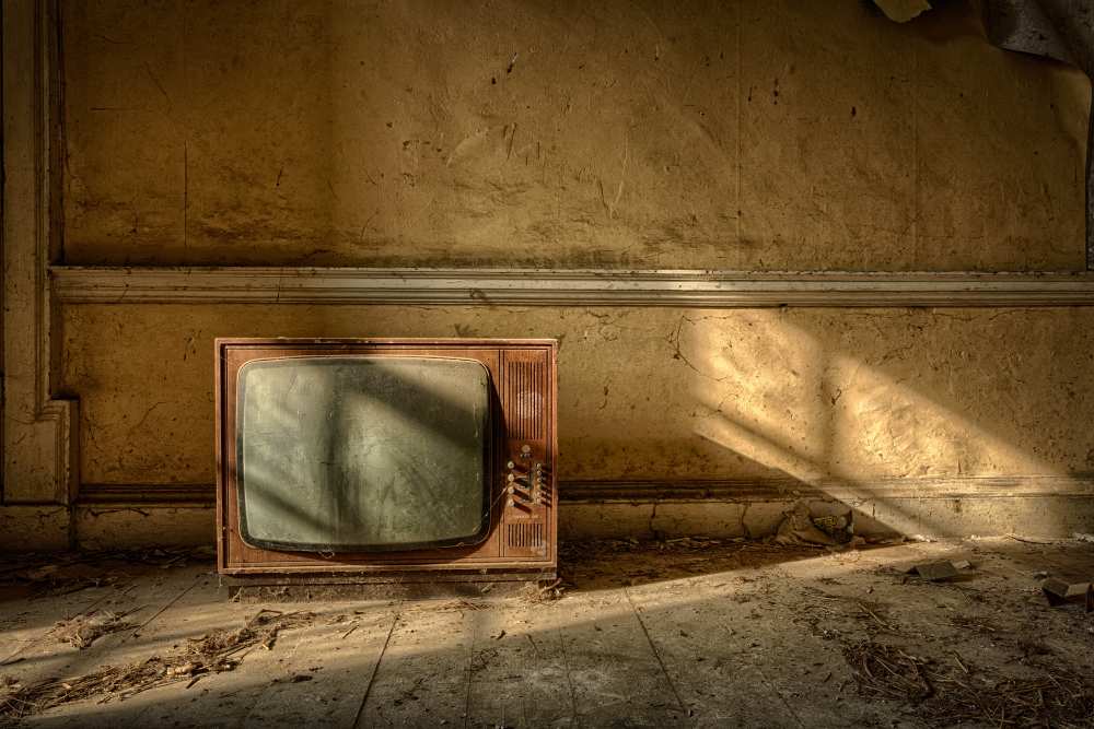 The Old TV from Lawrence Wheeler