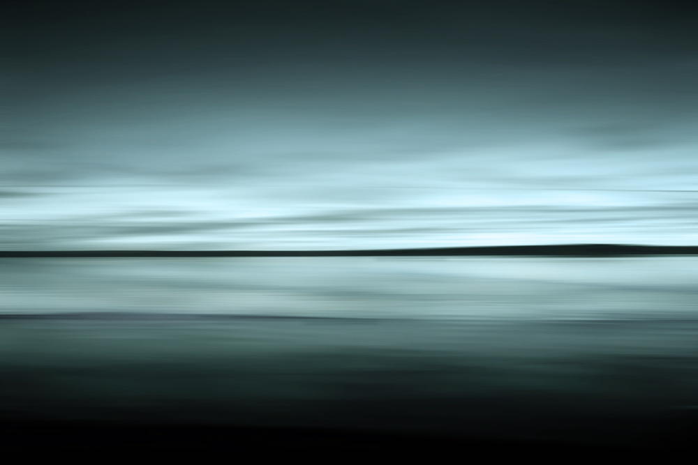 Somewhere. Horizon. from Lena Weisbek
