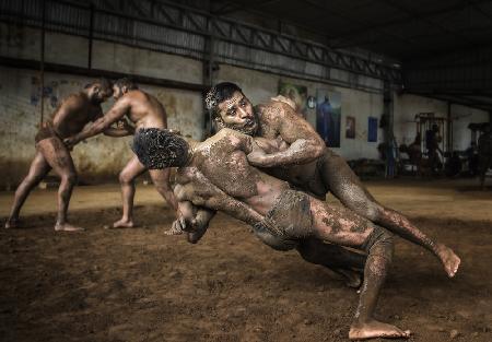 Indian Wrestling