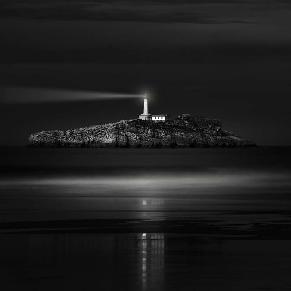 The light that guides us from Marco Antonio Cobo
