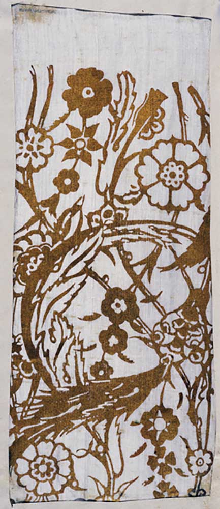 White fabric with floral decoration printed in gold, after 1910 from Mariano Fortuny y Madrazo