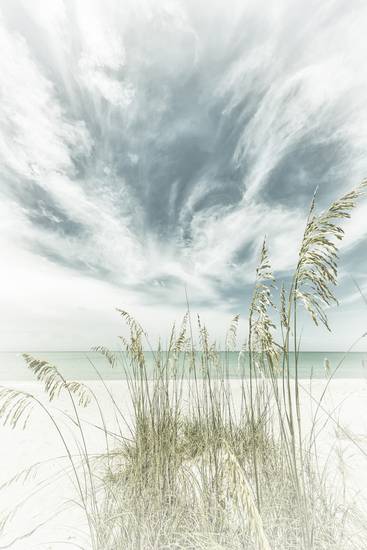 Heavenly calmness on the beach | Vintage