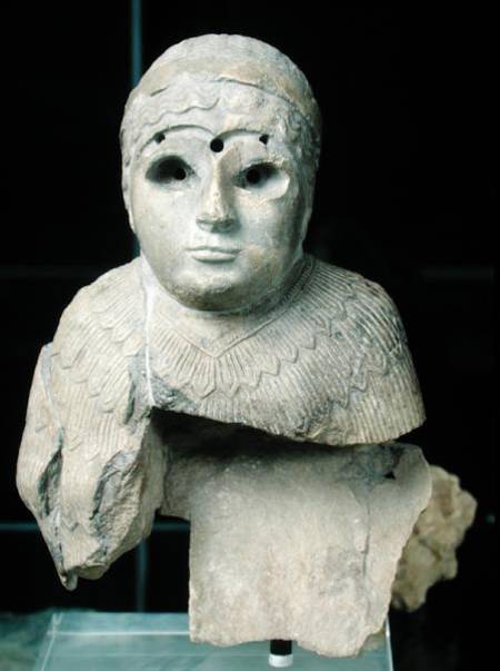 Statuette of a woman with shawl, Akkadian Period from Mesopotamian