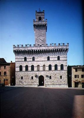 Exterior view of the Palazzo Communale, Montepulciano from Michelozzo  di Bartolommeo