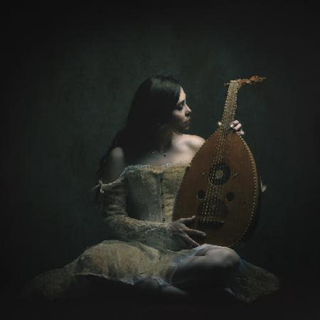 Persian musician girl