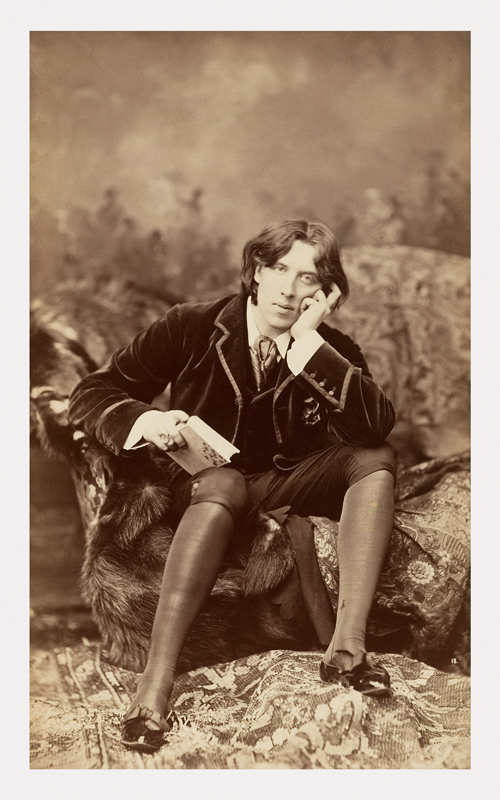 Portrait of Oscar Wilde (1854-1900), 1882 (b/w photo)  from Napoleon Sarony
