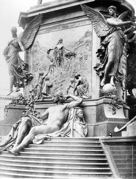 Berlin,Denkmal Kaiser Wilhelm I.,Sockel from 