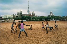 Children Playing at Marina beach, Chennai (photo) 