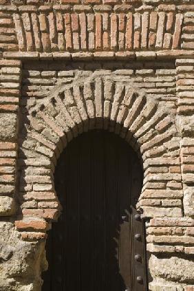 Detail of an arch in the Alcazaba, Malaga, Costa del Sol (photo) 