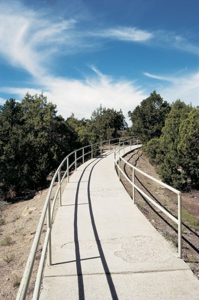 Paved way in national parks (photo)  from 