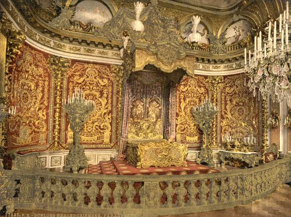 Herrenchiemsee Castle , Royal Bedroom from 