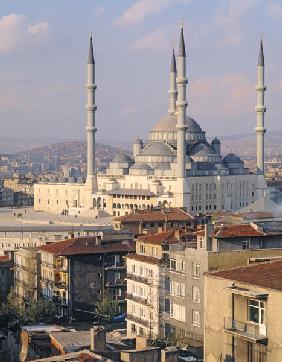 View of the Kocatepe Mosque (photo) 