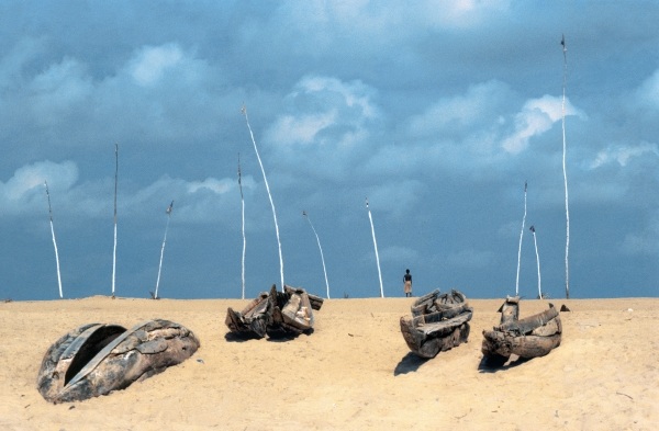 White marker-poles planted on high sand dunes at Gopalpur (photo)  from 