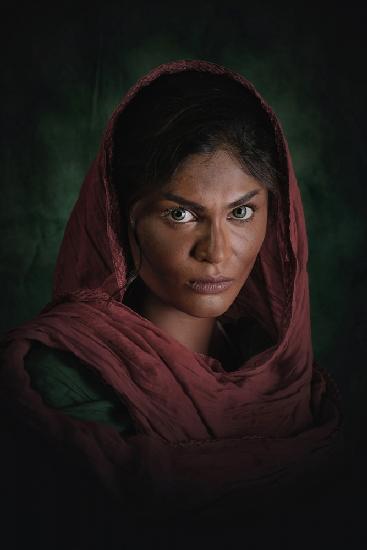THE AFGHAN LADY