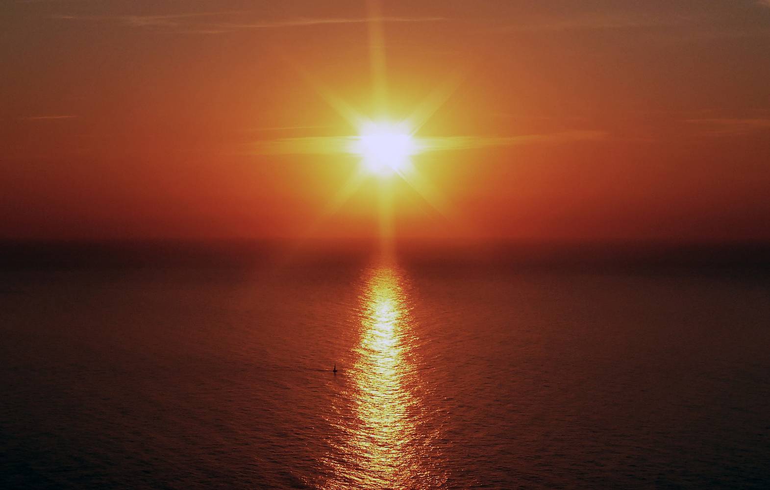 Sunset Sailing from Regina Porip