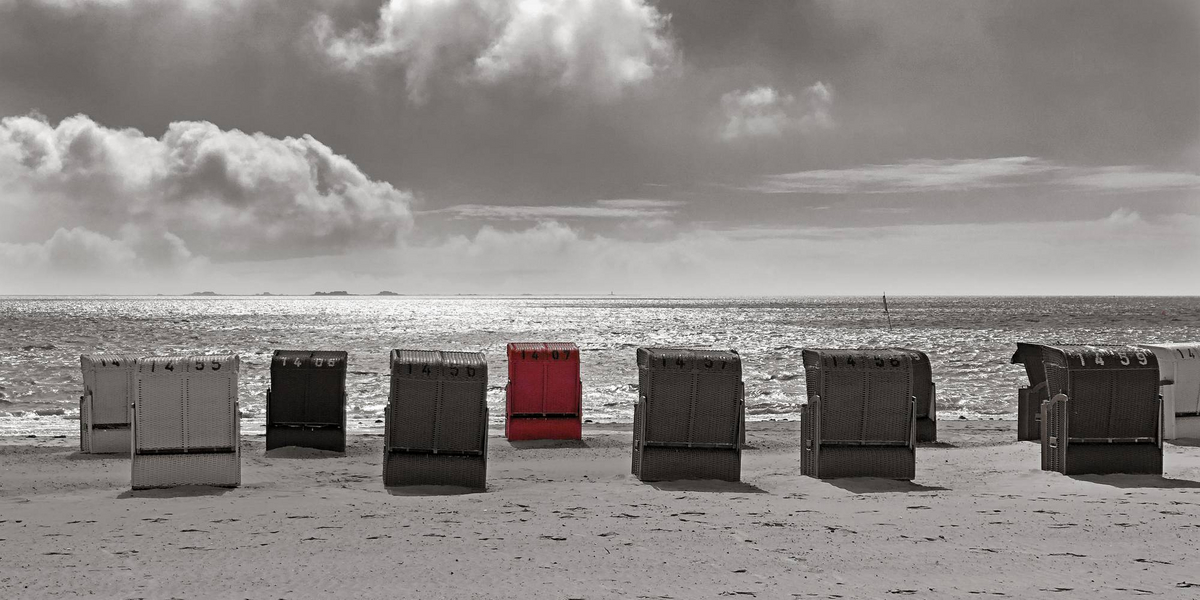 The red chair from Regina Porip