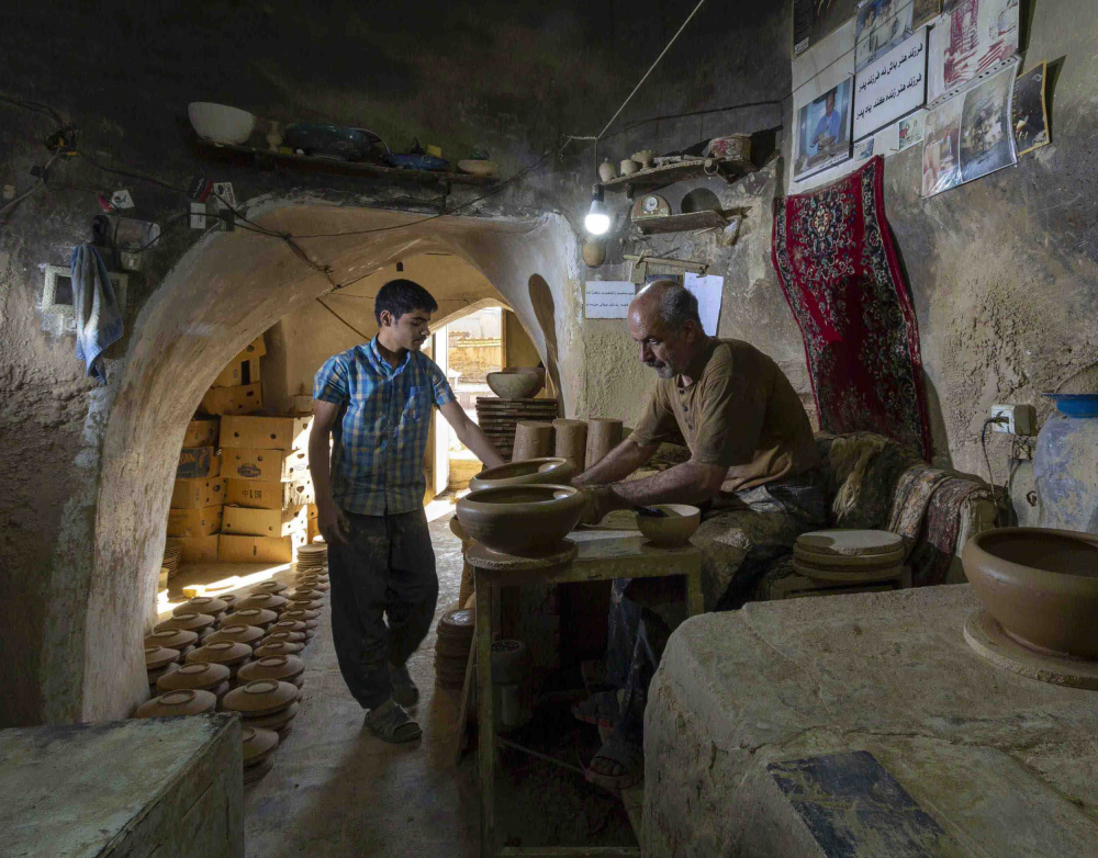 	 Pottery workshop from Sara shafigh