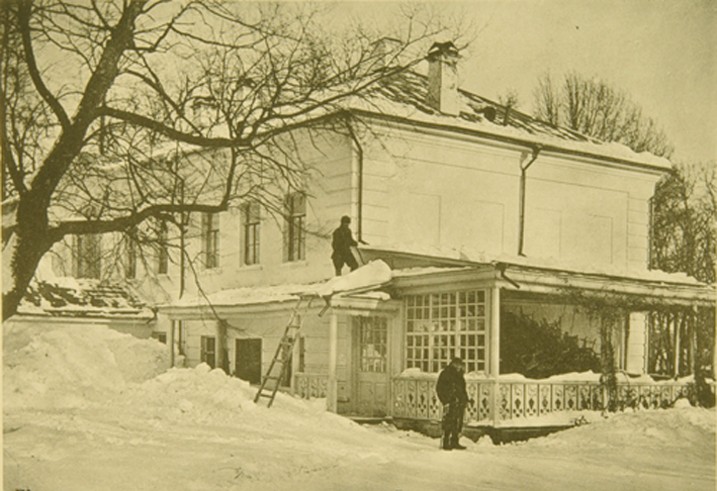 House of Leo Tolstoy in Yasnaya Polyana in Winter from Sophia Andreevna Tolstaya