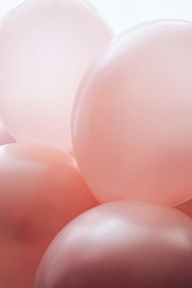 Rosy Balloons from uplusmestudio