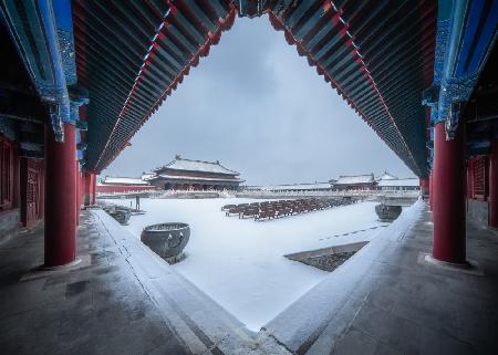 Palace of Heavenly Purity in the frame